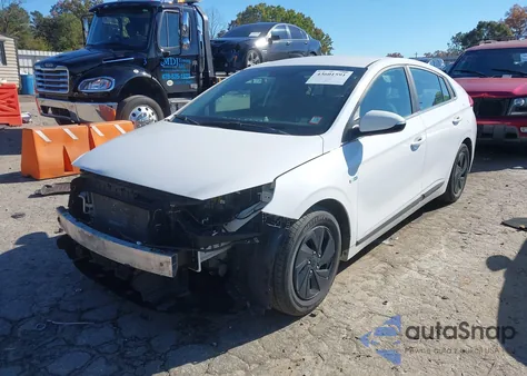 2017 Hyundai Ioniq Hybrid Sel from USA, damaged, VIN KMHC75LC8HU040743